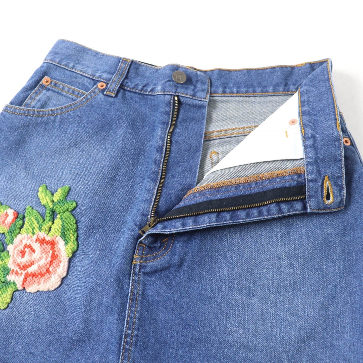 GUCCI Denim Skirt Floral Embroidery