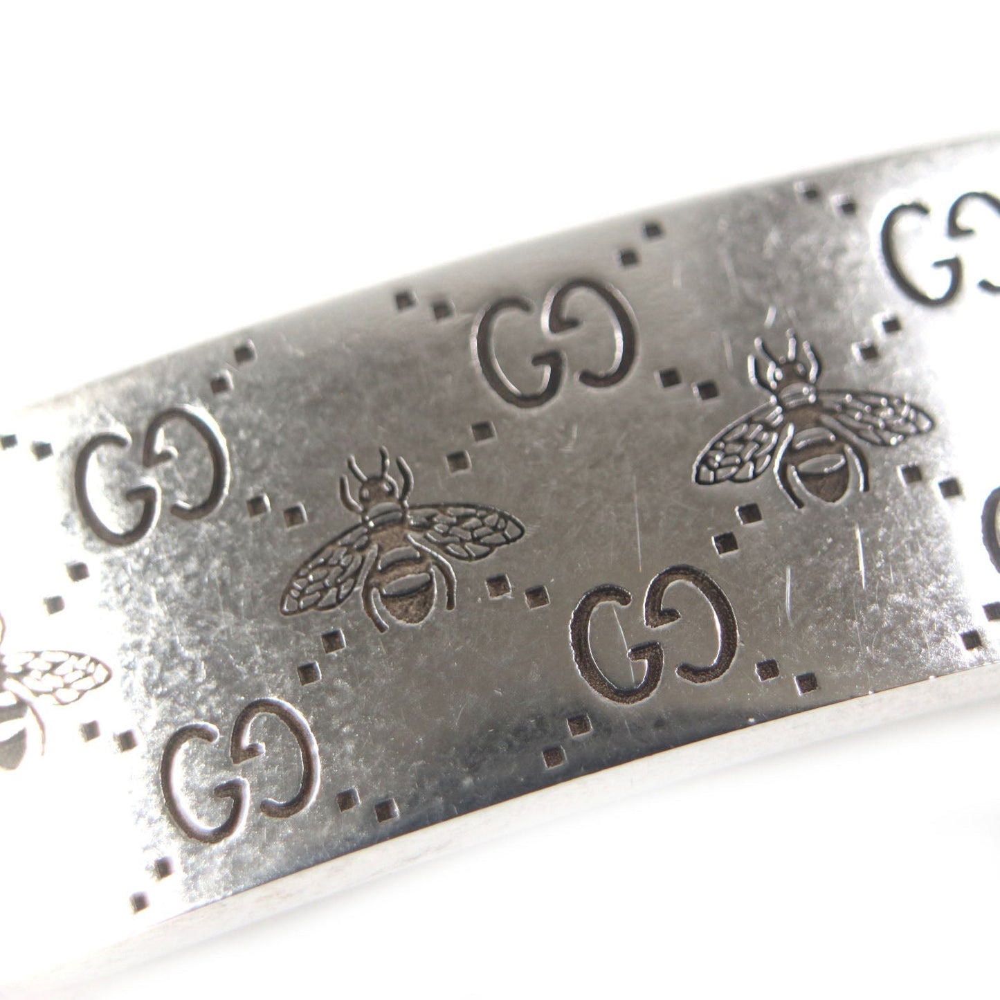 Gucci GG Bee Engraved Bracelet AG925 Bracelet