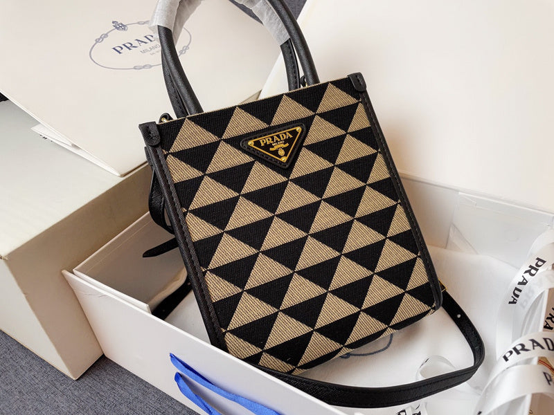 Amelia- PRDA  LUXURY BAGS - 573