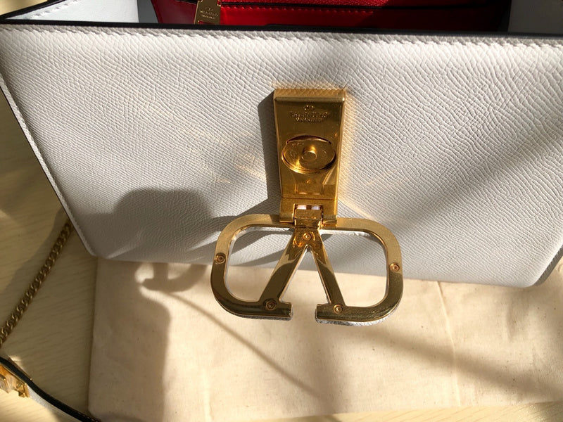 VAL LUXURY BAGS - FOR FASHION LOVERS  AFFORDABLE LUXURY BAGS- 1497