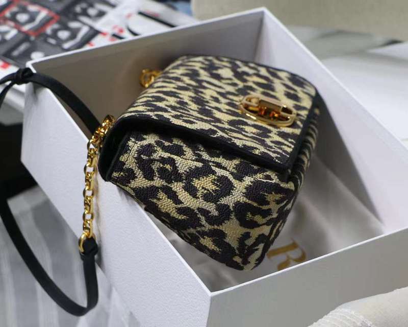 Amelia - DYOR   BAGS FOR WOMEN - FASHION LUXURY BAGS 421