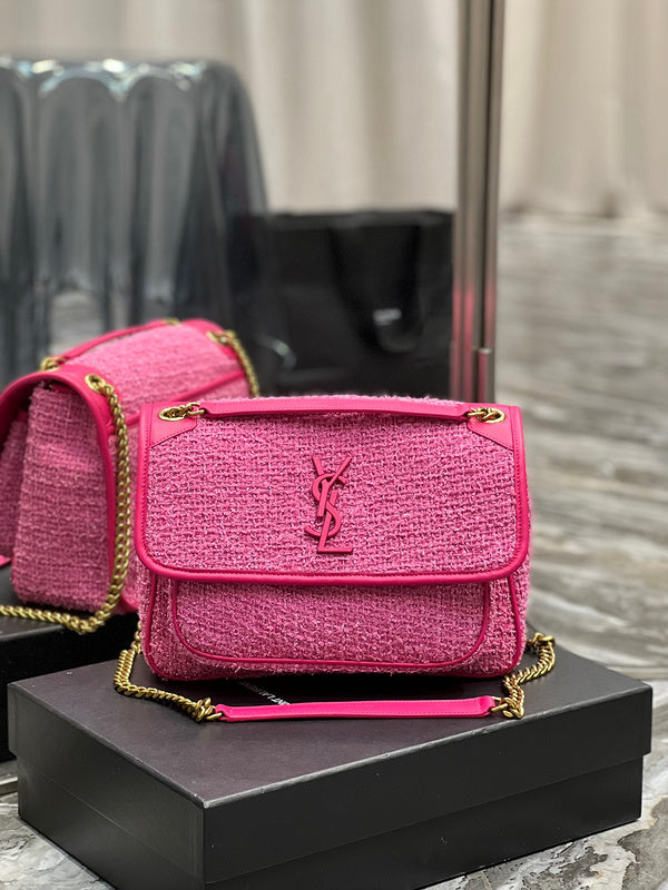 Amelia - YSL Bag - 4222