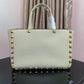 Amelia's Bag Gallery - VEL Bags - 1420