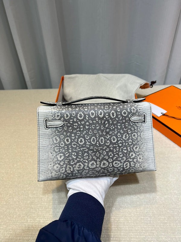 Amelia - HMS Bags - 1487
