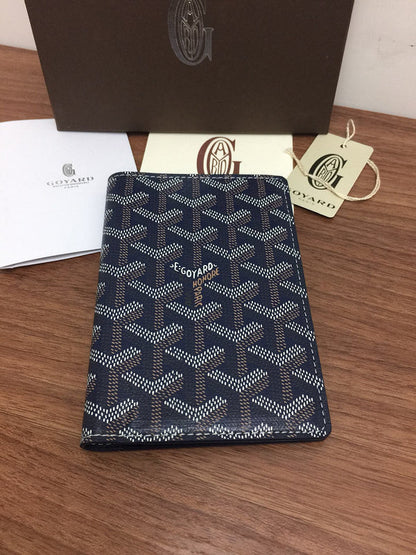 Amelia - GYO Wallets - 043