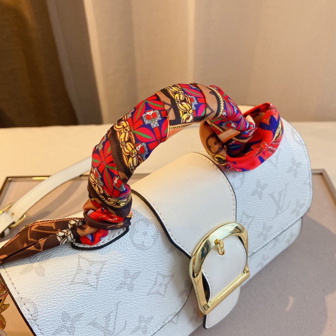 Luxury Handbags Louis Vuitton 090