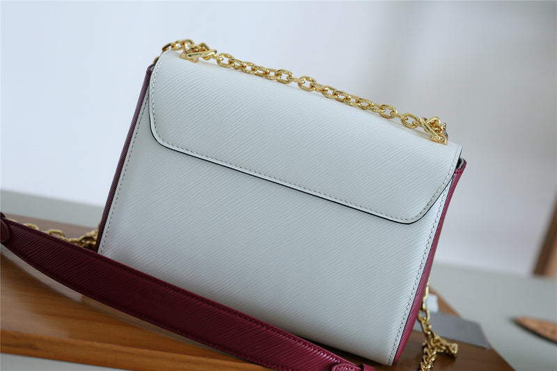 Fan Fashion Lu-Vi bags - 8520