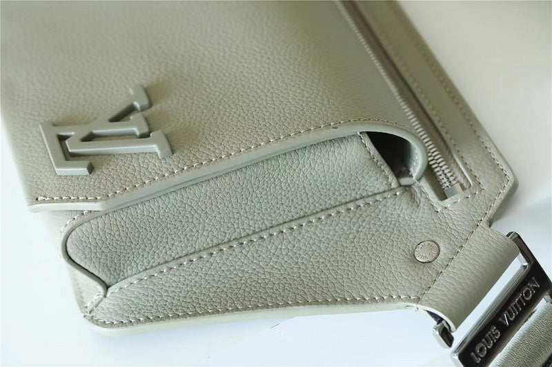 Fan Fashion Lu-Vi bags - 9983