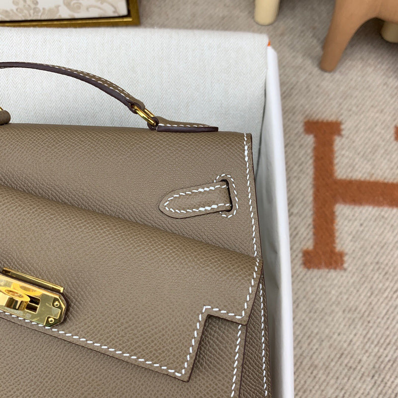 Amelia - HMS Bags - 1718