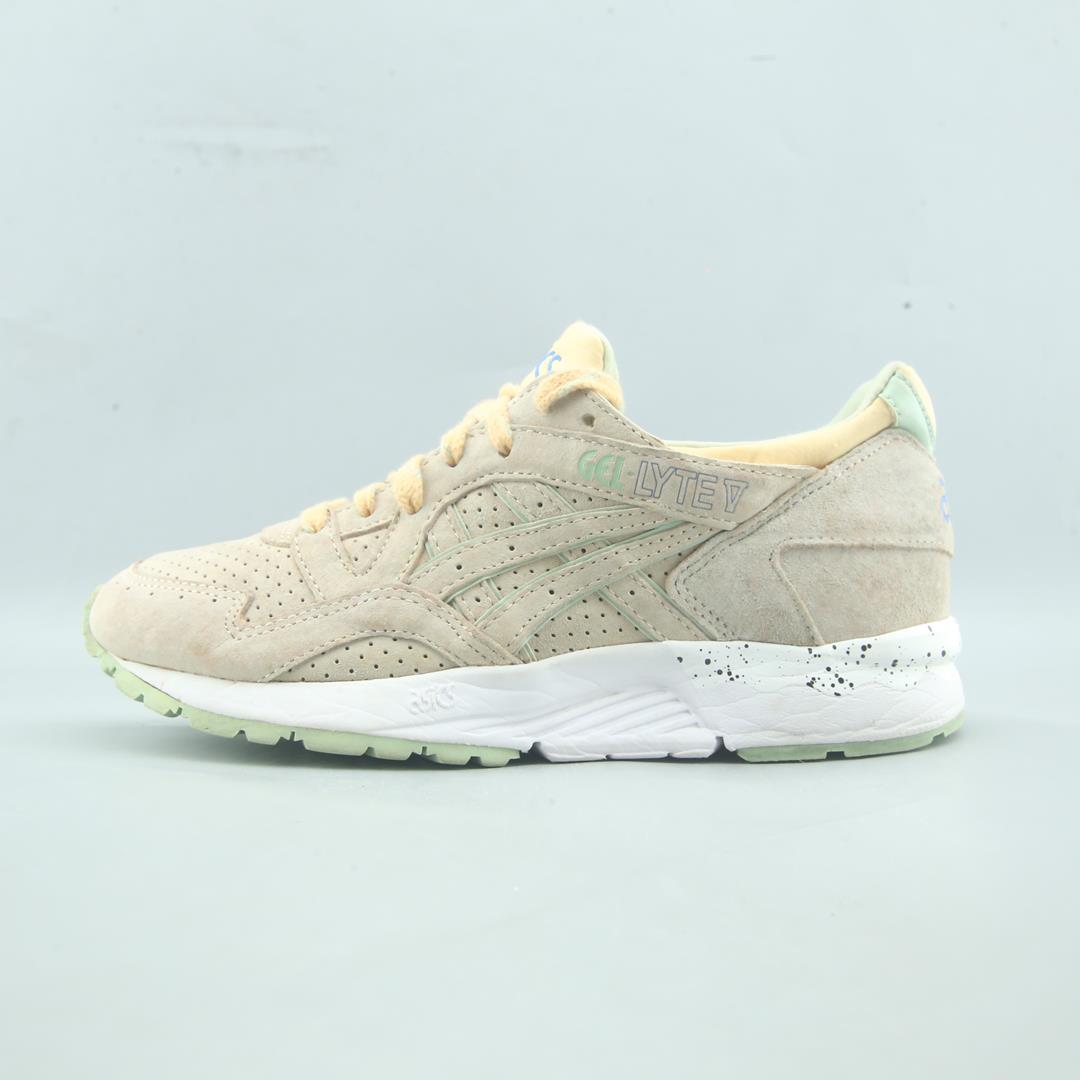 ASICS GEL-LYTE V