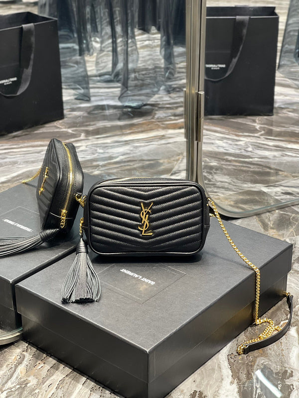 Amelia - YSL Bag - 1867