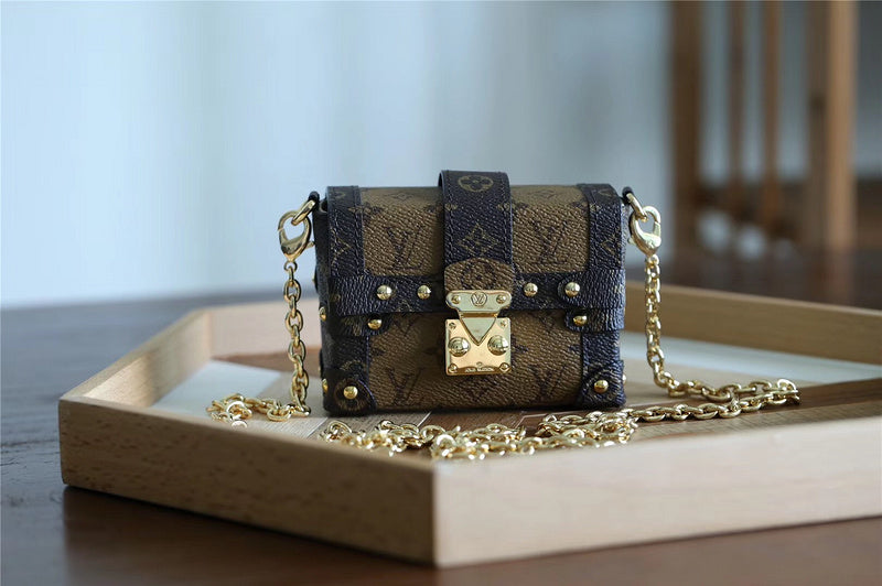Fan Fashion Lu-Vi bags - 9319