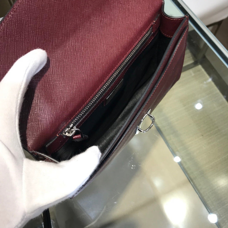 Amelia - PD Wallets - 014