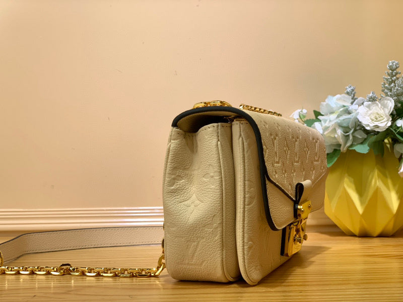 Amelia - LOV Lady Bags - 255