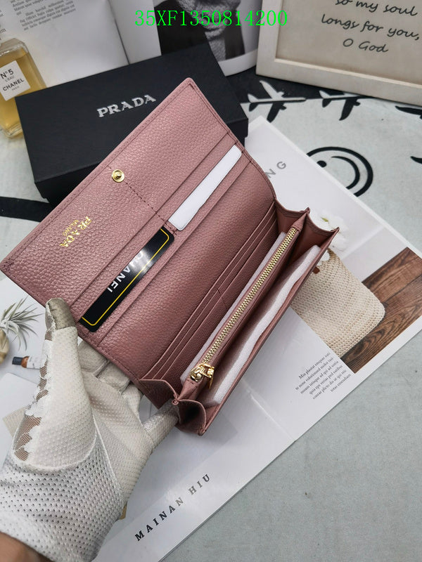 Amelia - PD Wallet - 251