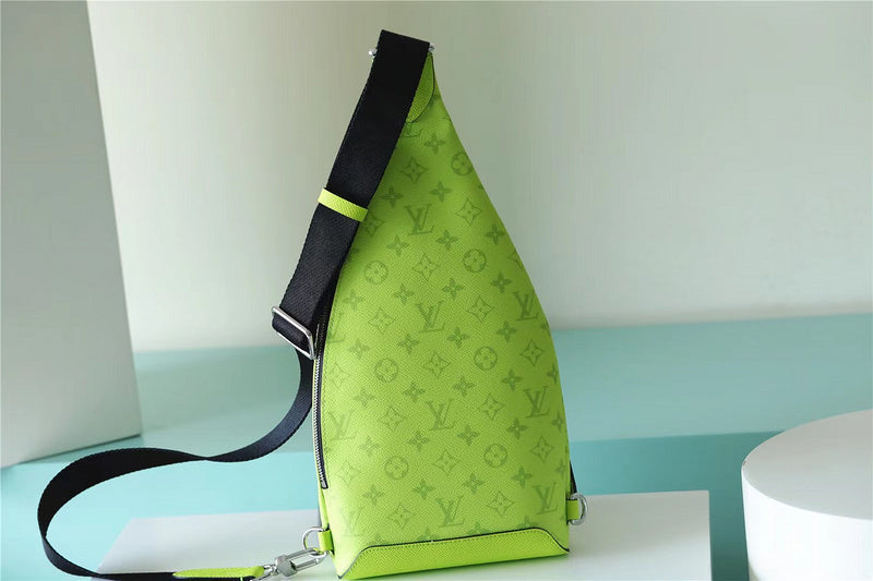 Fan Fashion Lu-Vi bags - 9946