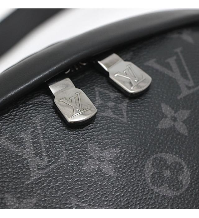 Louis Vuitton Discovery Bum Bum Body Bag Black Monogram Eclipse