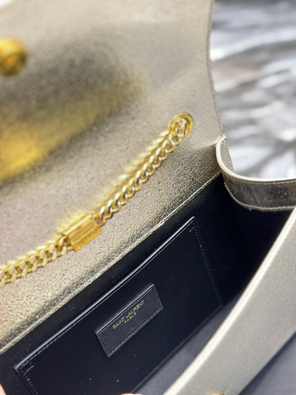 Amelia - YSL Bag - 1917