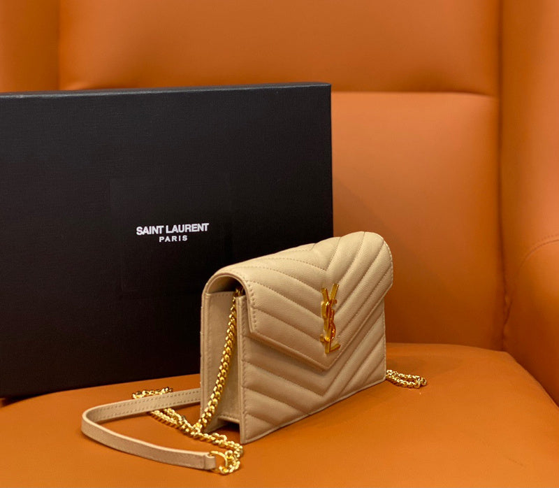 Amelia - YSL Bag - 2018