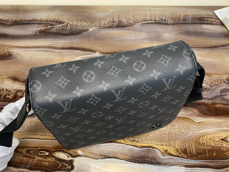 Fan Fashion Lu-Vi bags - 17440
