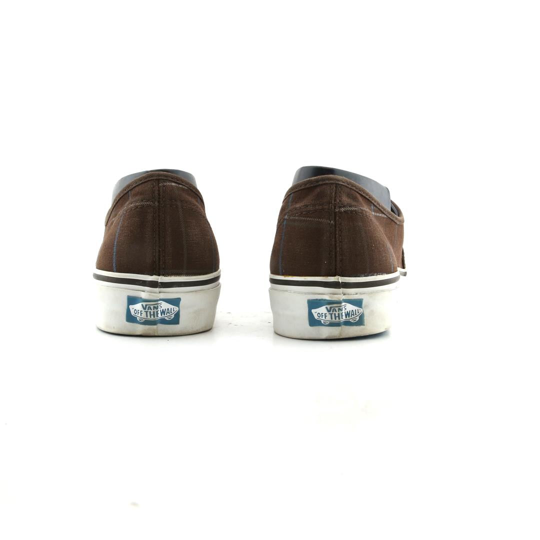 VANS AUTHENTIC