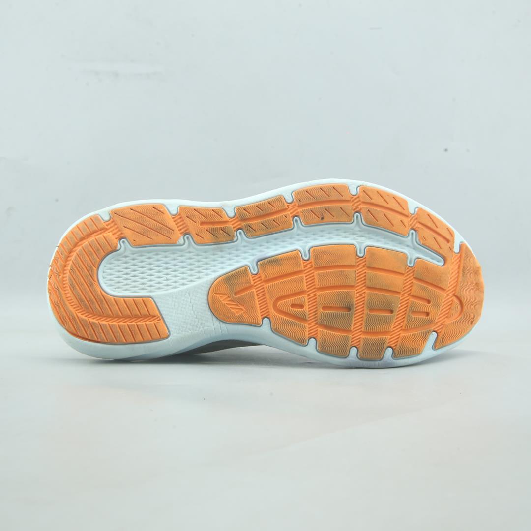 AVIA MEMORY FOAM