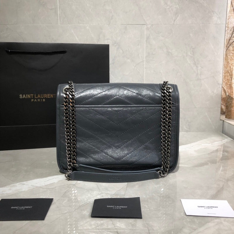 Amelia - YSL Bag - 4050