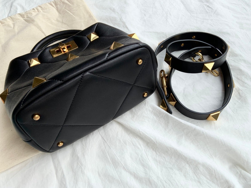 Amelia's Bag Gallery - VEL Bags - 691