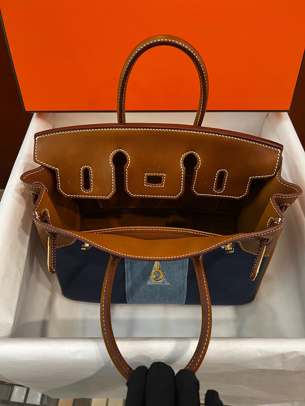 Amelia - HMS Bags - 1779