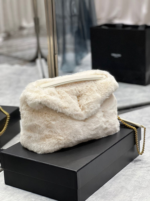 Amelia - YSL Bag - 4162