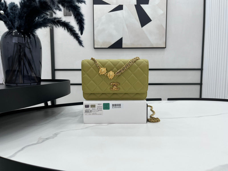 Wellow Bags - Chanel - Bags  - 239