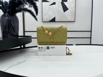 Wellow Bags - Chanel - Bags  - 239