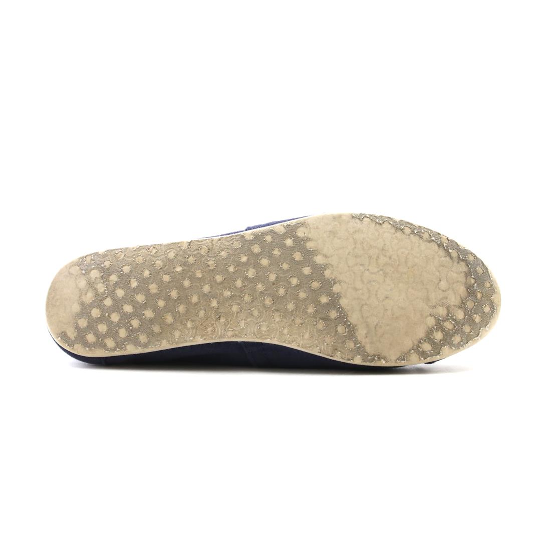TOMS CLASSIC