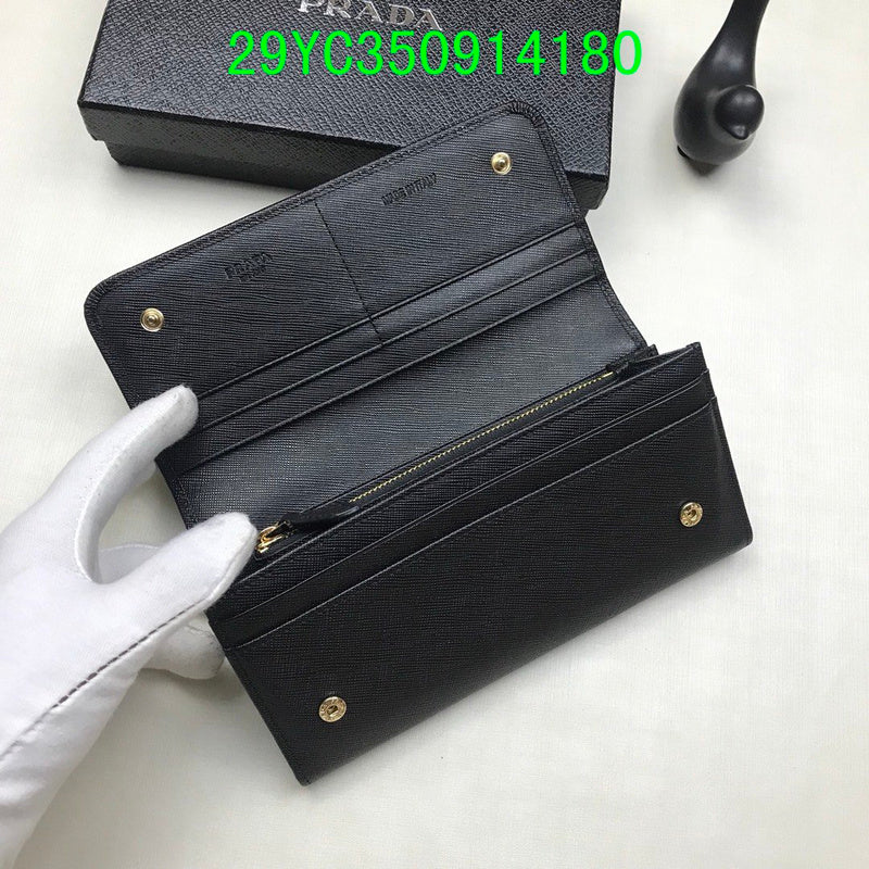 Amelia - PD Wallet - 404