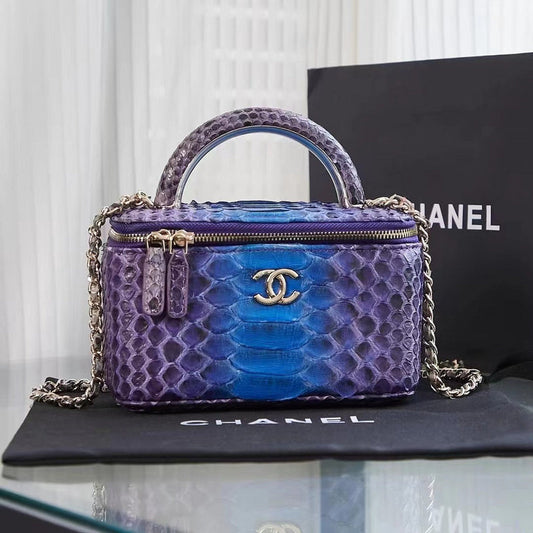 Wellow Bags - Chanel - Bags  - 175