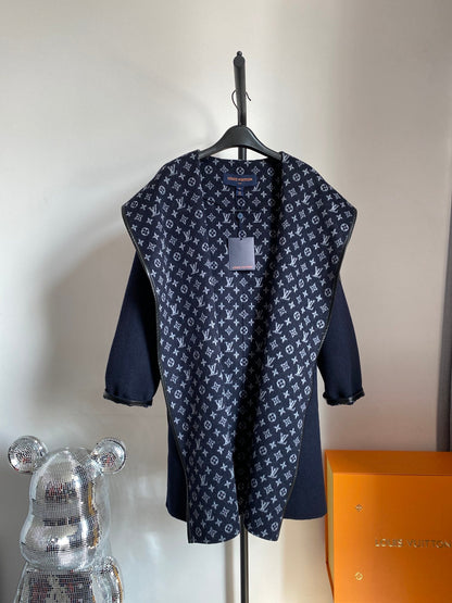 Luxury Louis Vuitton  Wrap Coat 042