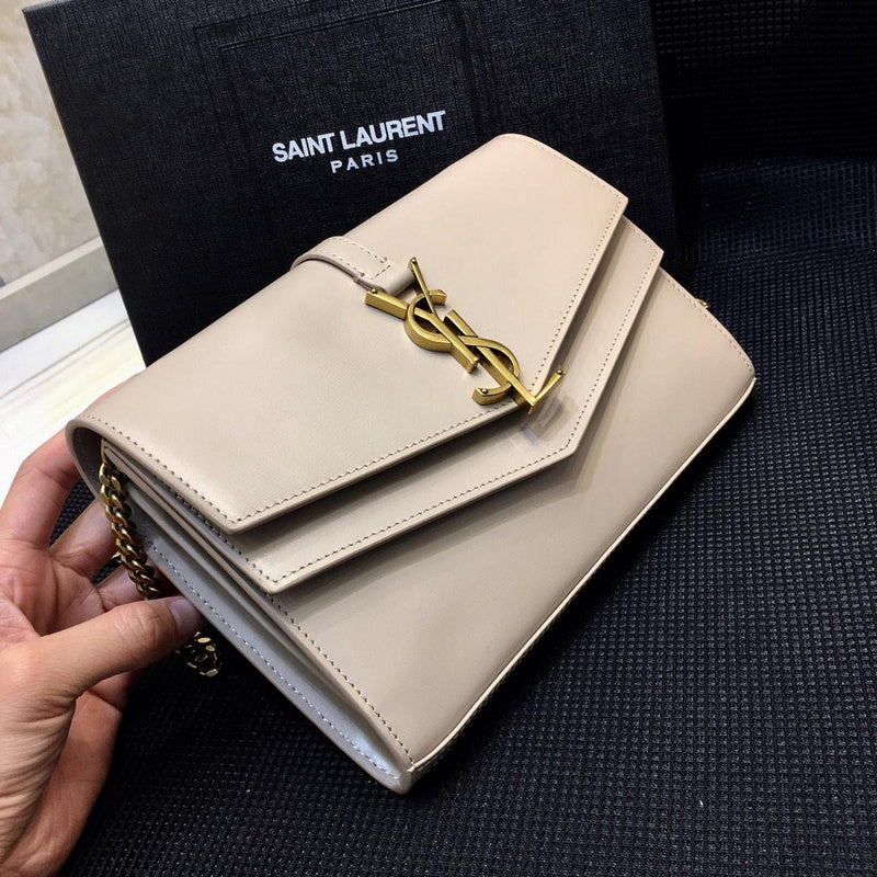 Amelia - YSL Bag - 2676