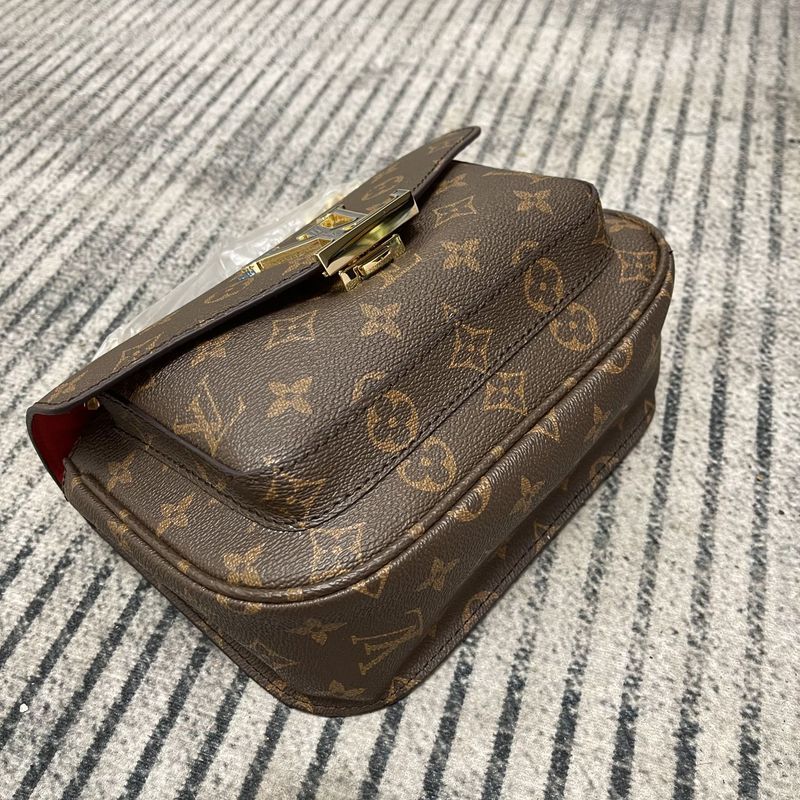 Fashion Lu-Vi bags - 3915