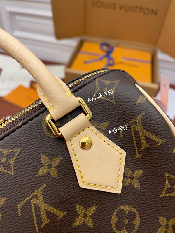 Amelia's Bag Gallery - LOV Bags - 1026