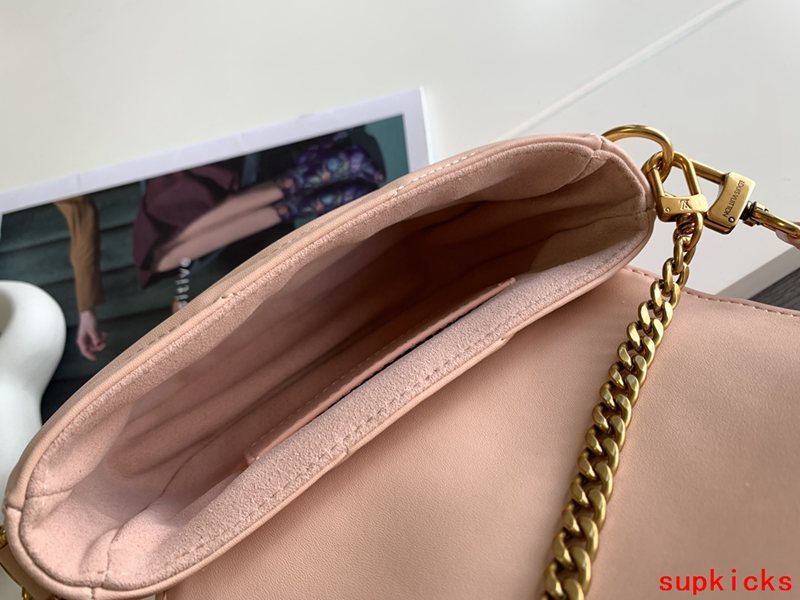 Amelia- Mix Wallets - 372