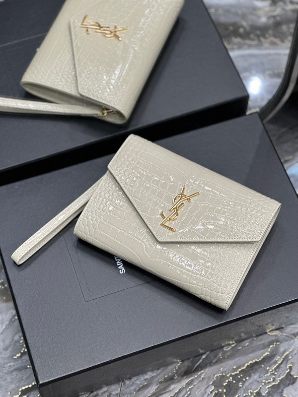 Amelia - YSL Bag - 3955