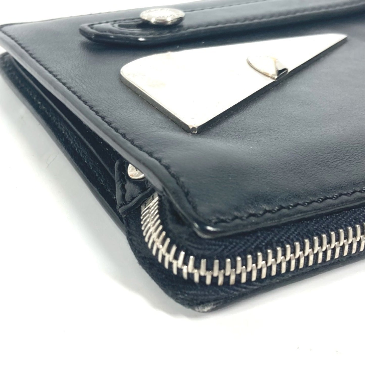 Fendi   Leather Clutch Bag Pouch (Pre-Owned)