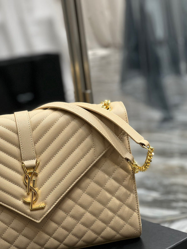 Amelia - YSL Bag - 1888