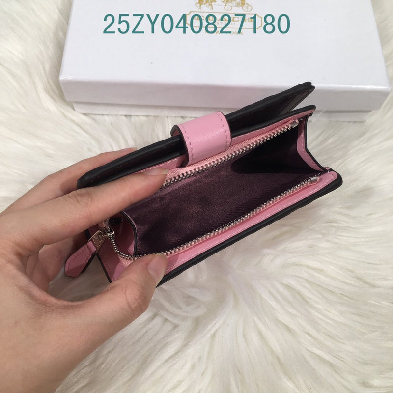 Amelia - CAH Wallet - 165