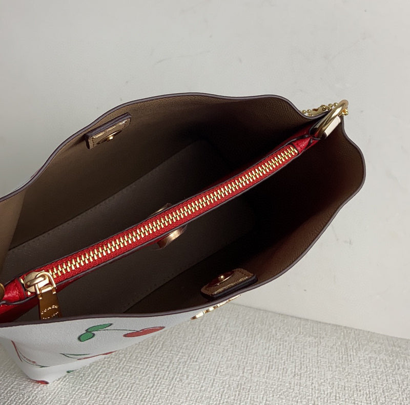 Amelia-i CAH Bags - 165