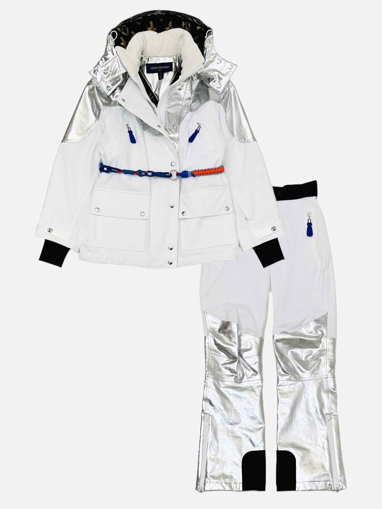 LOUIS VUITTON 2022 SS Size US 0 Jacket & Pants Outfit