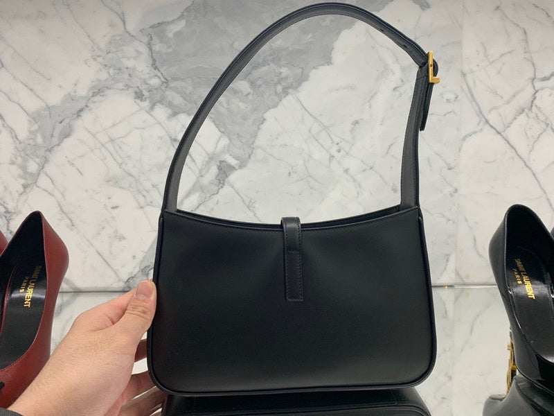Amelia - YSL Bag - 3600
