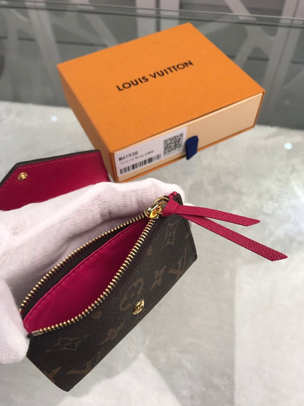 Fan Fashion Lu-Vi bags - 17488