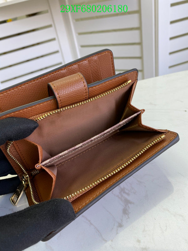 Amelia - CAH Wallet - 037