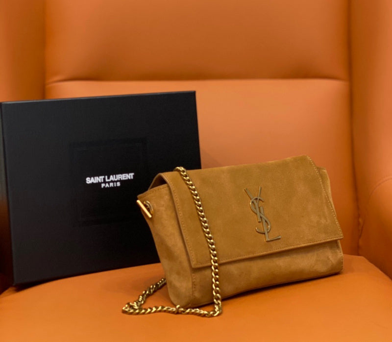 Amelia - YSL Bag - 2046